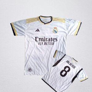 Real Medrid home kit jersey | 2023 - 2024 | Federico Valverde 8.